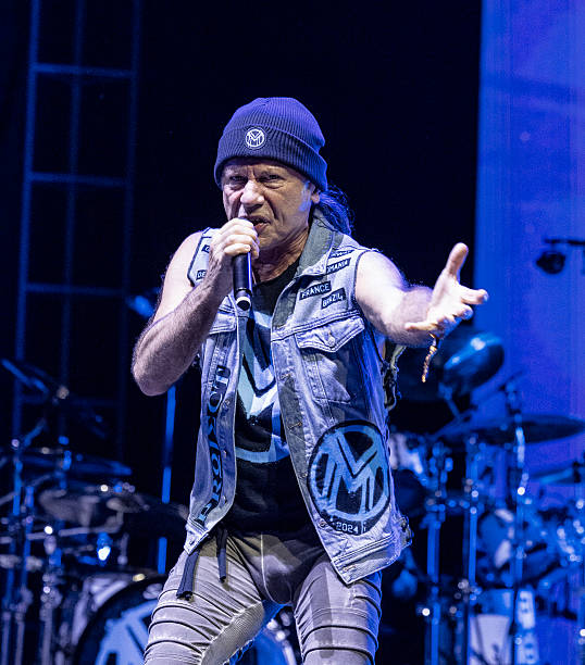 Bruce Dickinson : Parcours du légendaire chanteur d'Iron Maiden